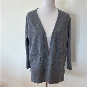 Quince Charcoal Gray Women's Cardigan merino wool size Medium